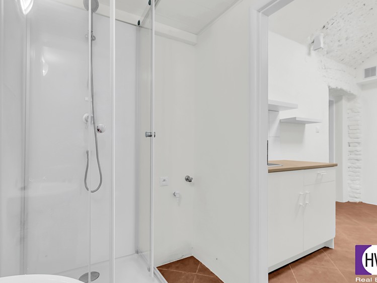 Квартира atypical на продаж, 16 м² (6 з 10)