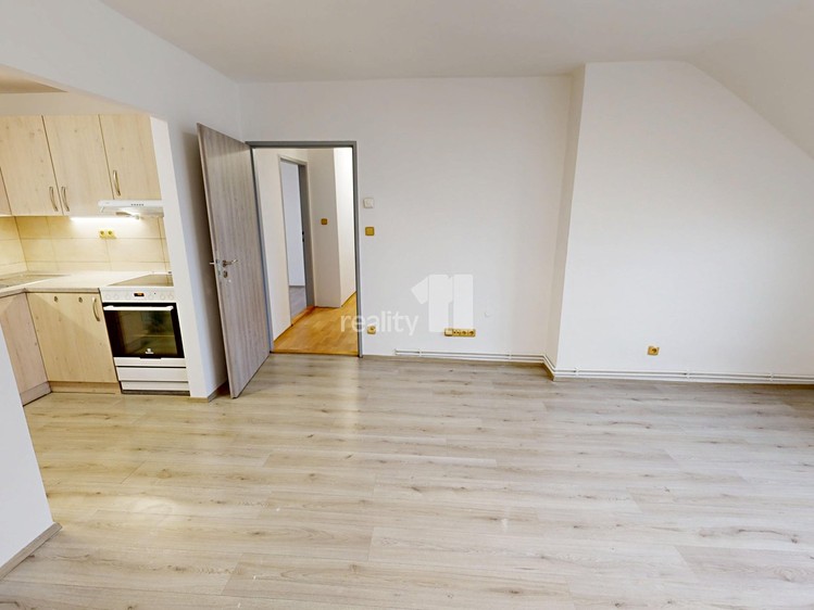 Prodej bytu 3+kk, 59 m² (6 z 19)