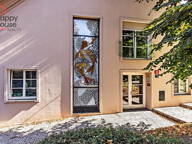 Pronájem bytu 5+1, 130 m² (2 z 23)