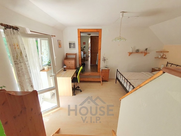 Prodej domu, 206 m² (14 z 27)