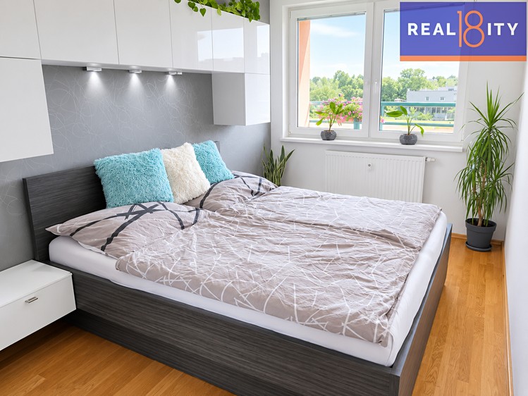 Prodej bytu 2+kk, 50 m² (3 z 6)