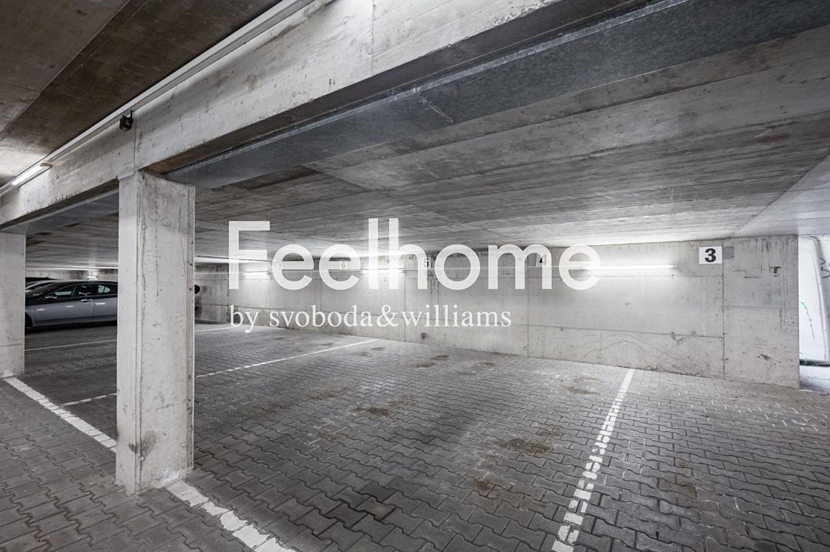 Prodej obchodního prostoru 13 m², Praha – fotka 1 z 3