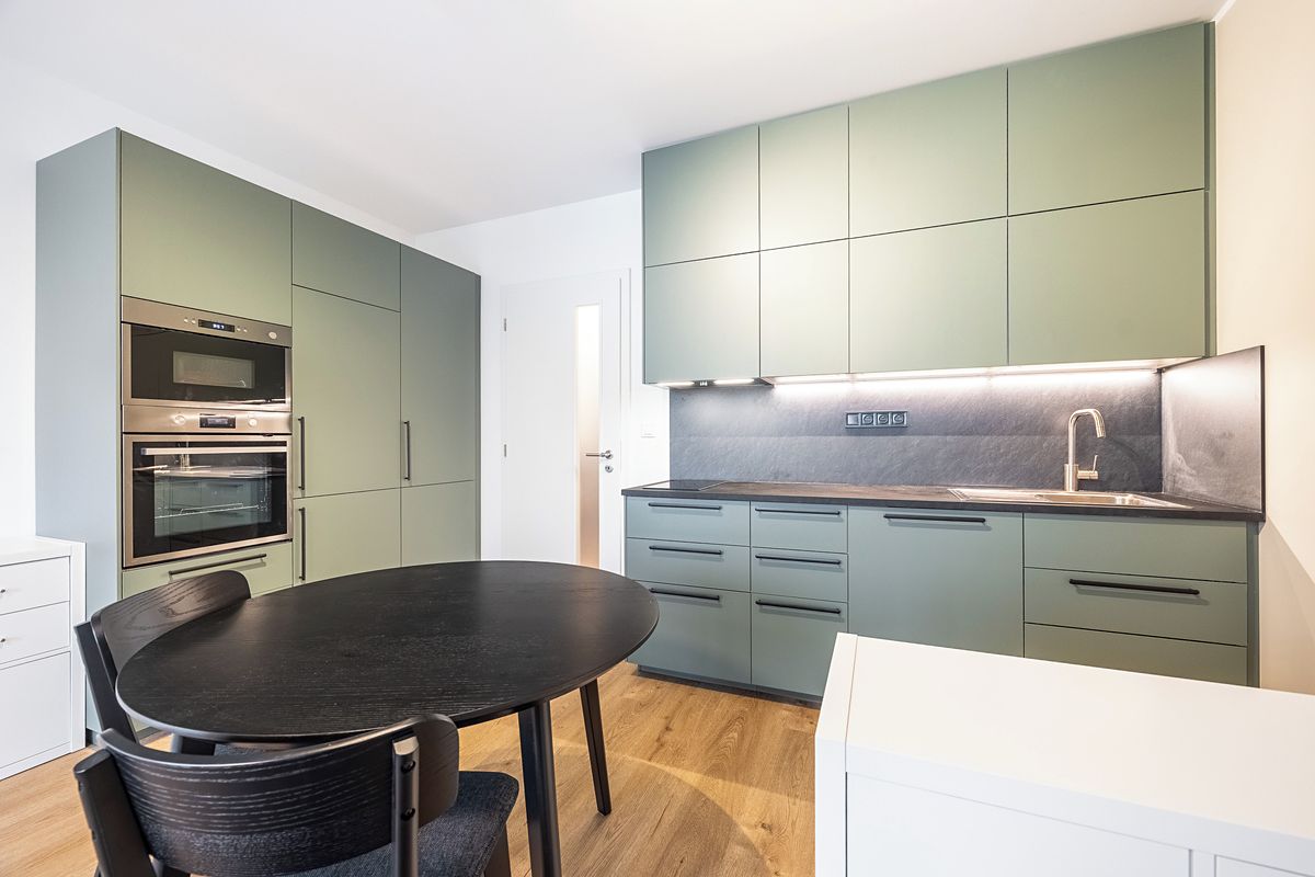 Pronájem bytu 1+kk 35 m²