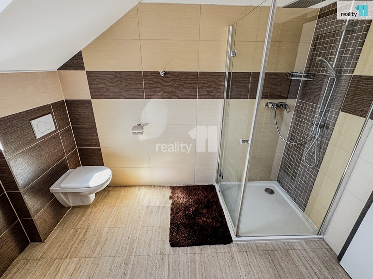 Комерційне приміщення на продаж, 541 м² (58 з 67)