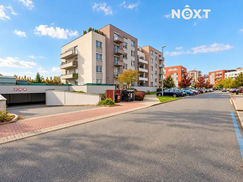 Prodej bytu 3+kk 82 m², Praha – náhled fotky 1