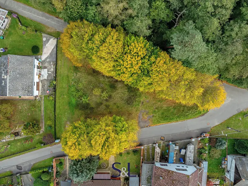 Prodej stavebního pozemku 860 m², Sosnová – náhled fotky 1