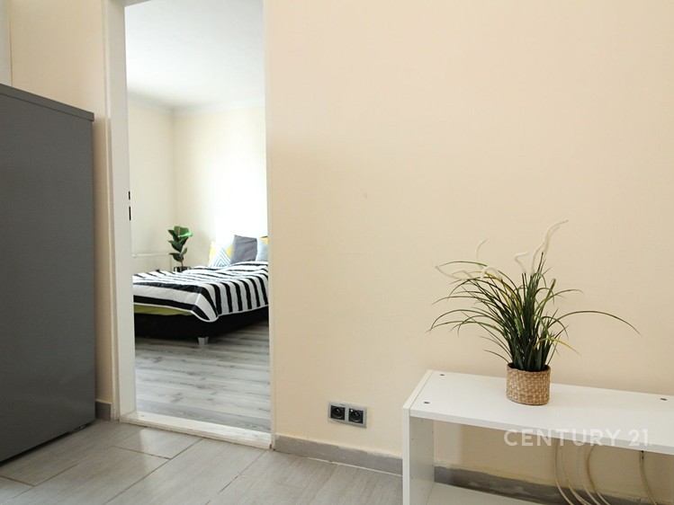 Pronájem bytu 2+1, 52 m² (9 z 29)