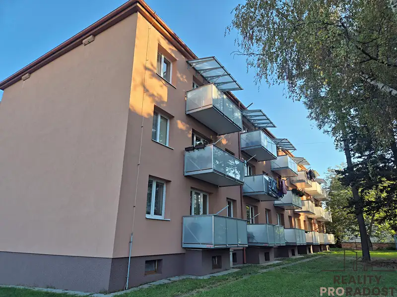 Pronájem bytu 3+1 71 m², Modřice – náhled fotky 1