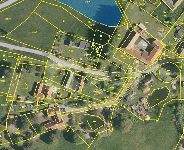 Prodej stavebního pozemku 2587 m², Kamenná – náhled fotky 2