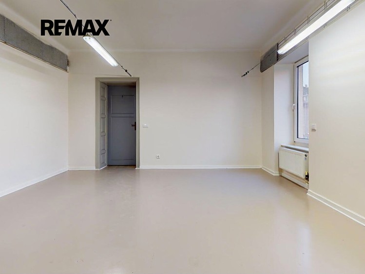 Gewerbefläche zum Kauf, 2.147 m² (35 von 42)