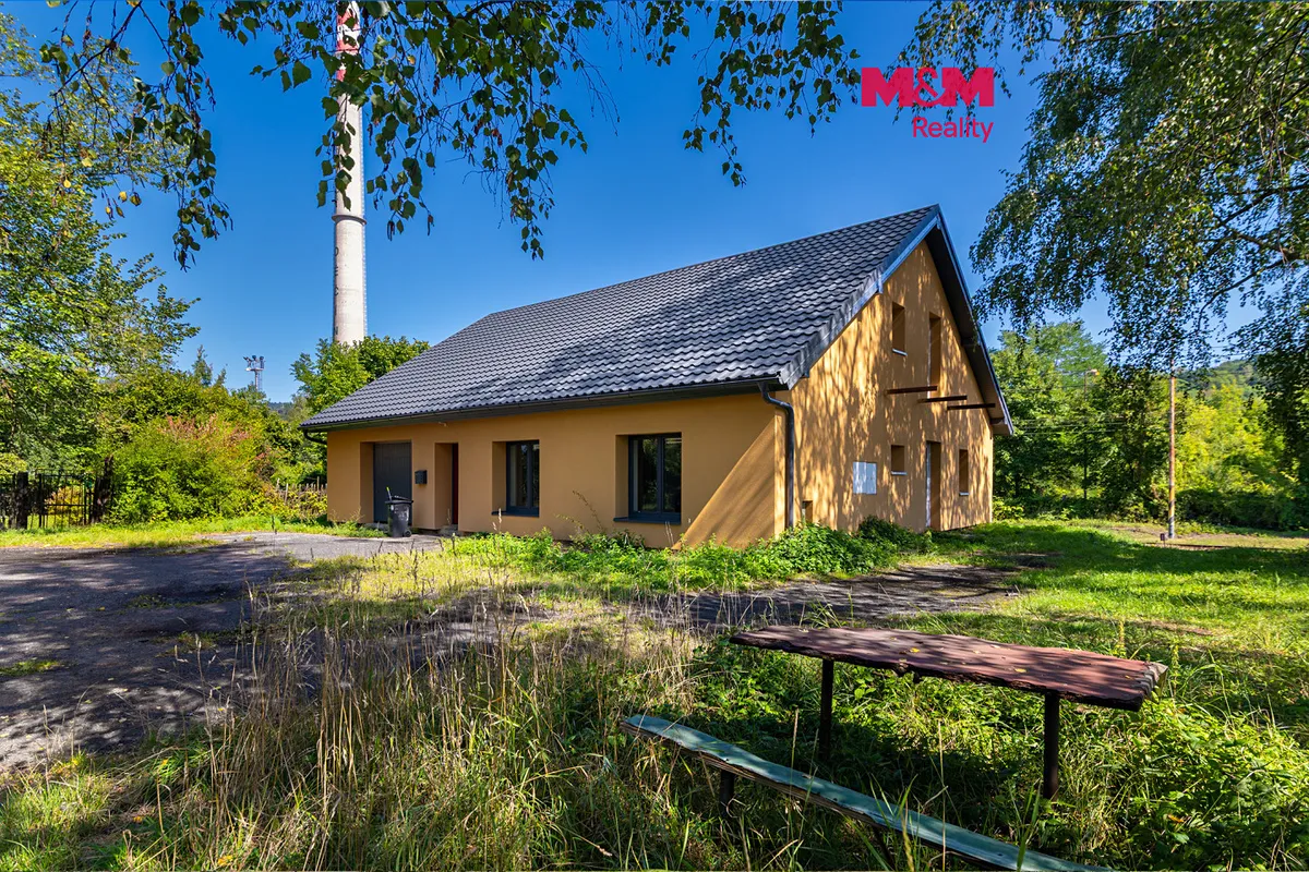 Prodej obchodního prostoru 293 m²