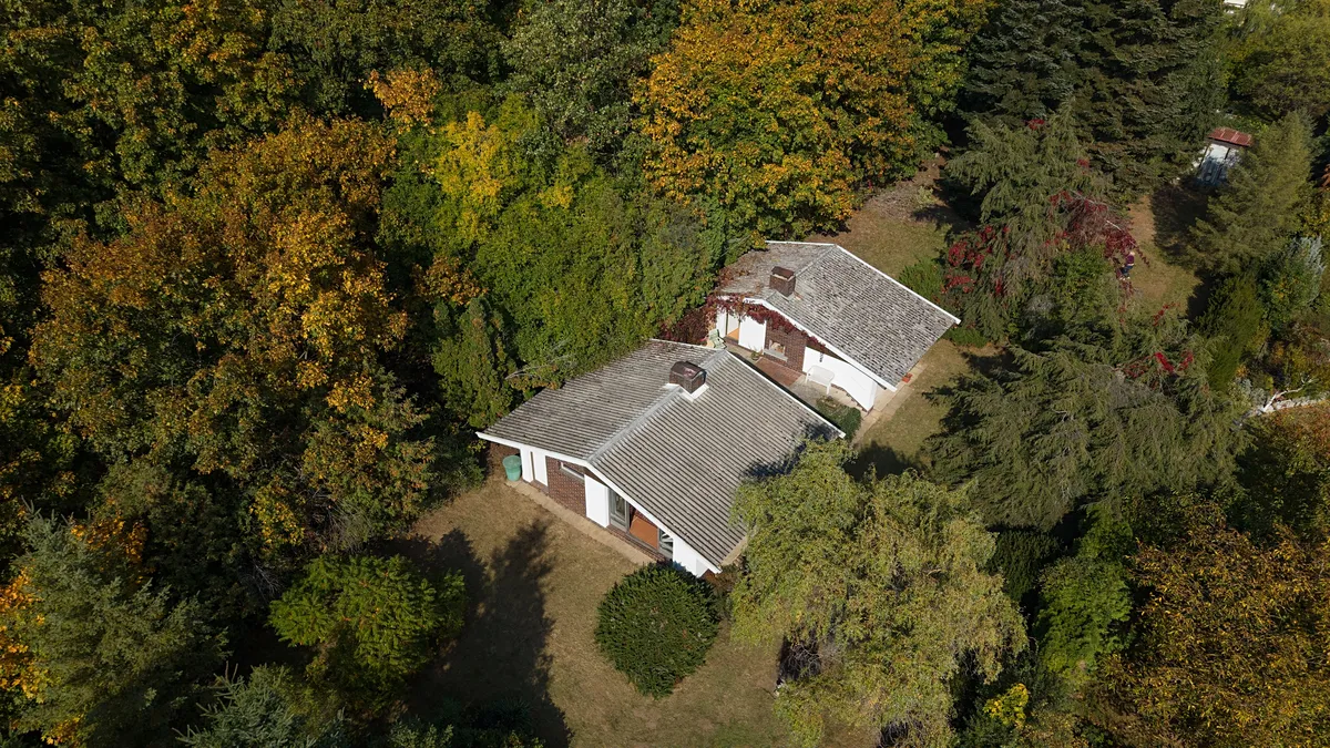 Prodej stavebního pozemku 1702 m²