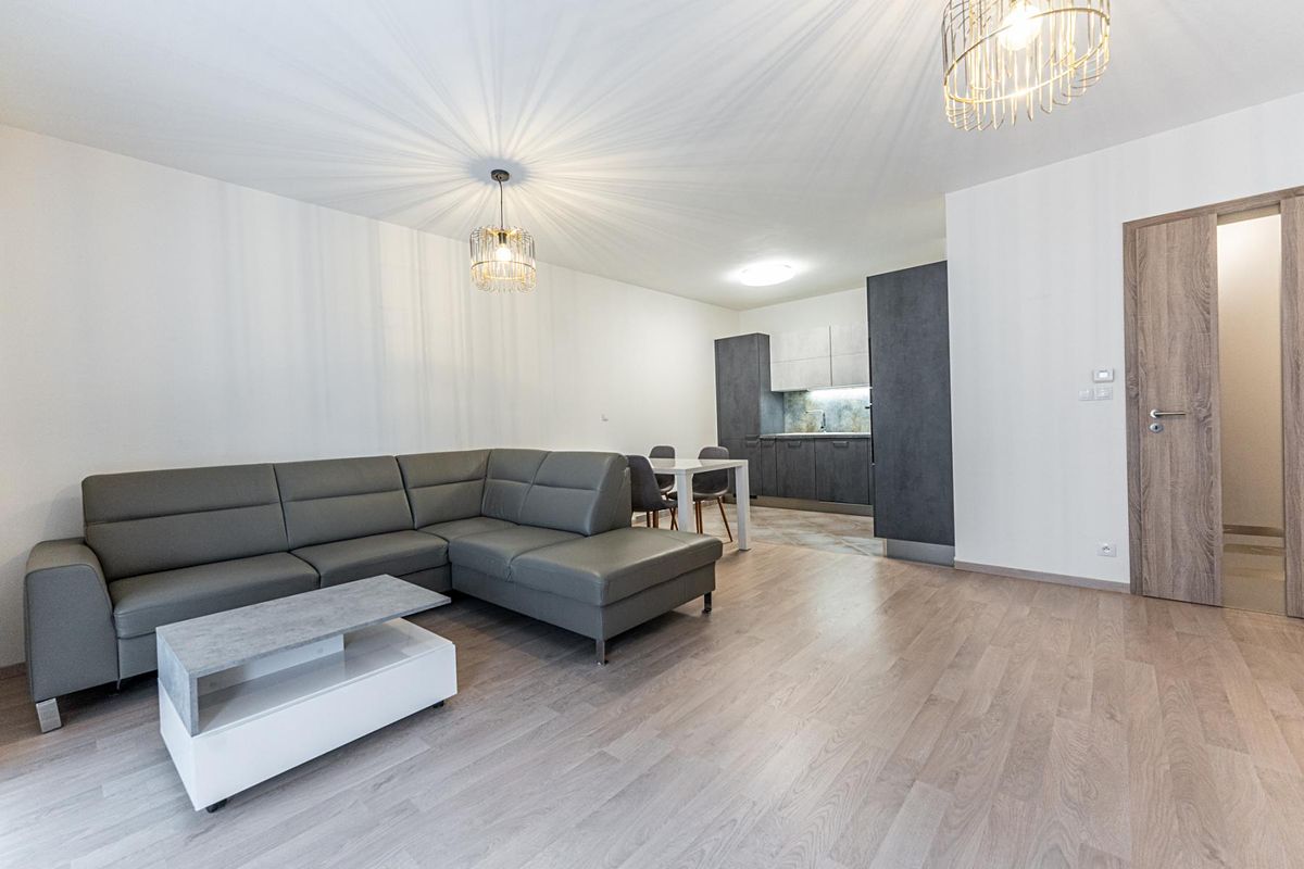 Pronájem bytu 3+kk 78 m²