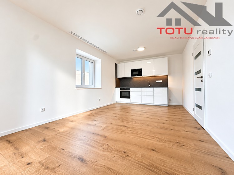 Квартира 3+kk в оренду, 73 м² (5 з 18)