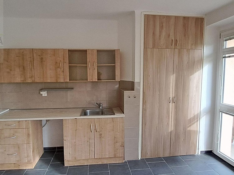 Wohnung 3+1 zur Miete, 77 m² (8 von 36)