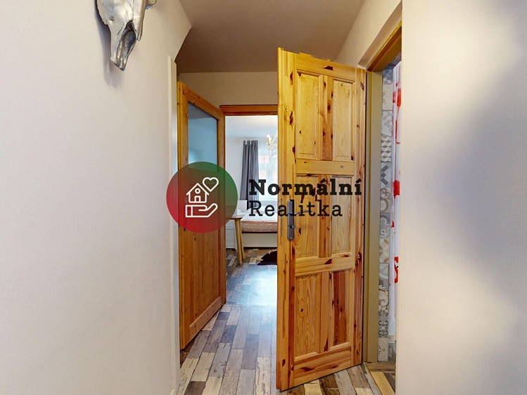 Комерційне приміщення на продаж, 186 м² (23 з 67)