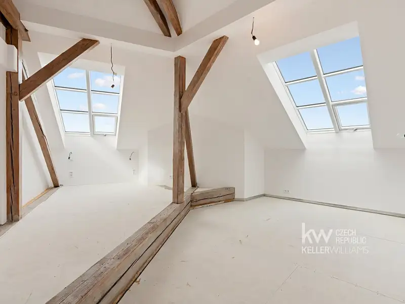 Prodej bytu 4+kk 151 m², Praha – náhled fotky 1