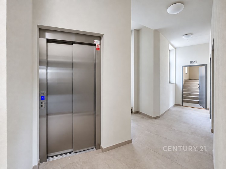 Prodej bytu 1+kk, 18 m² (11 z 20)