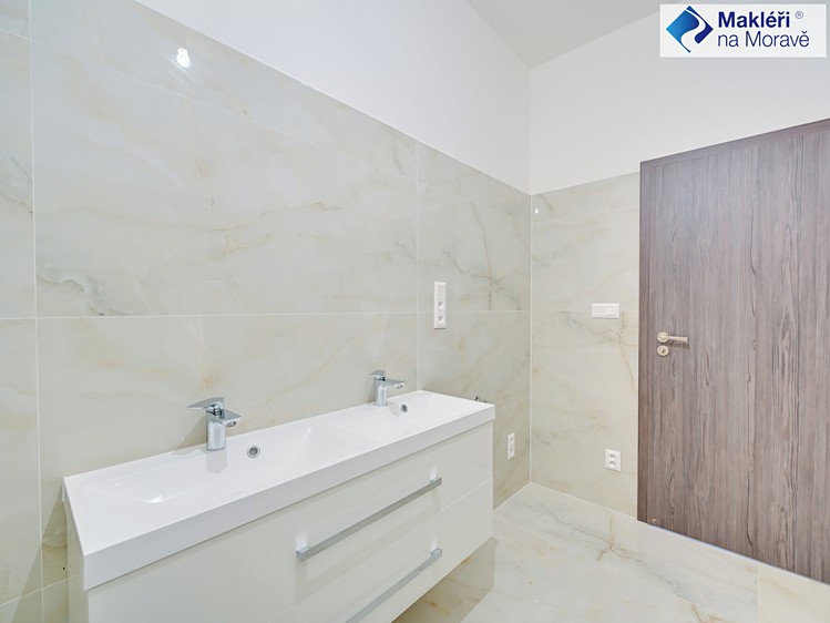 Prodej domu, 180 m² (30 z 31)