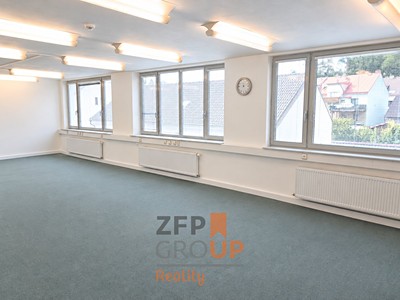 Комерційне приміщення в оренду, 54 м² (2 з 5)