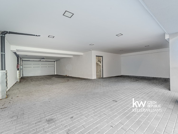 Pronájem nemovitosti, 15 m² (2 z 4)