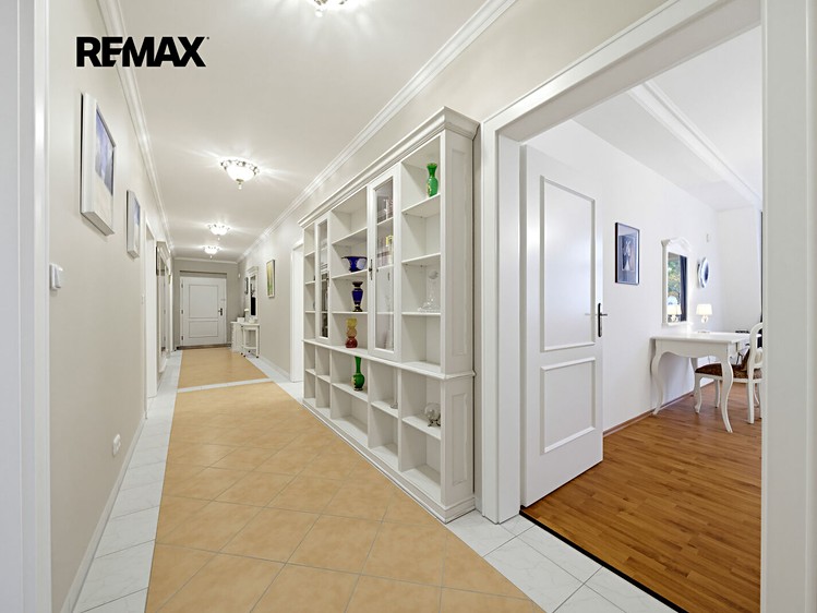 Квартира 3+1 на продаж, 141 м² (19 з 48)