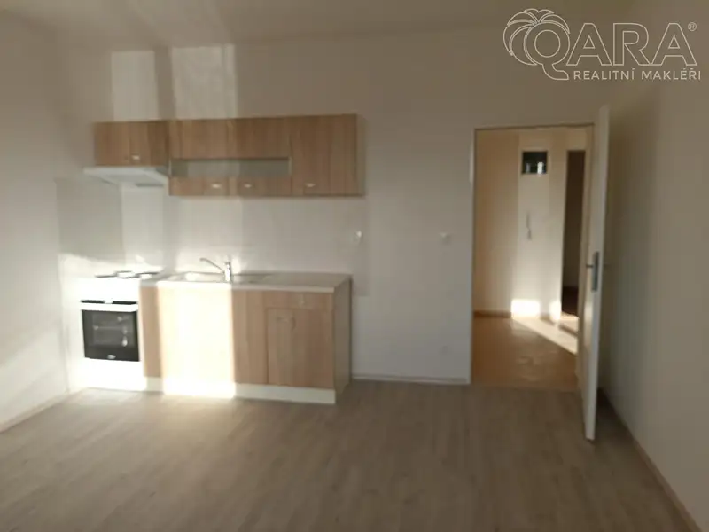 Pronájem bytu 3+kk 88 m², Ivanovice na Hané – náhled fotky 1