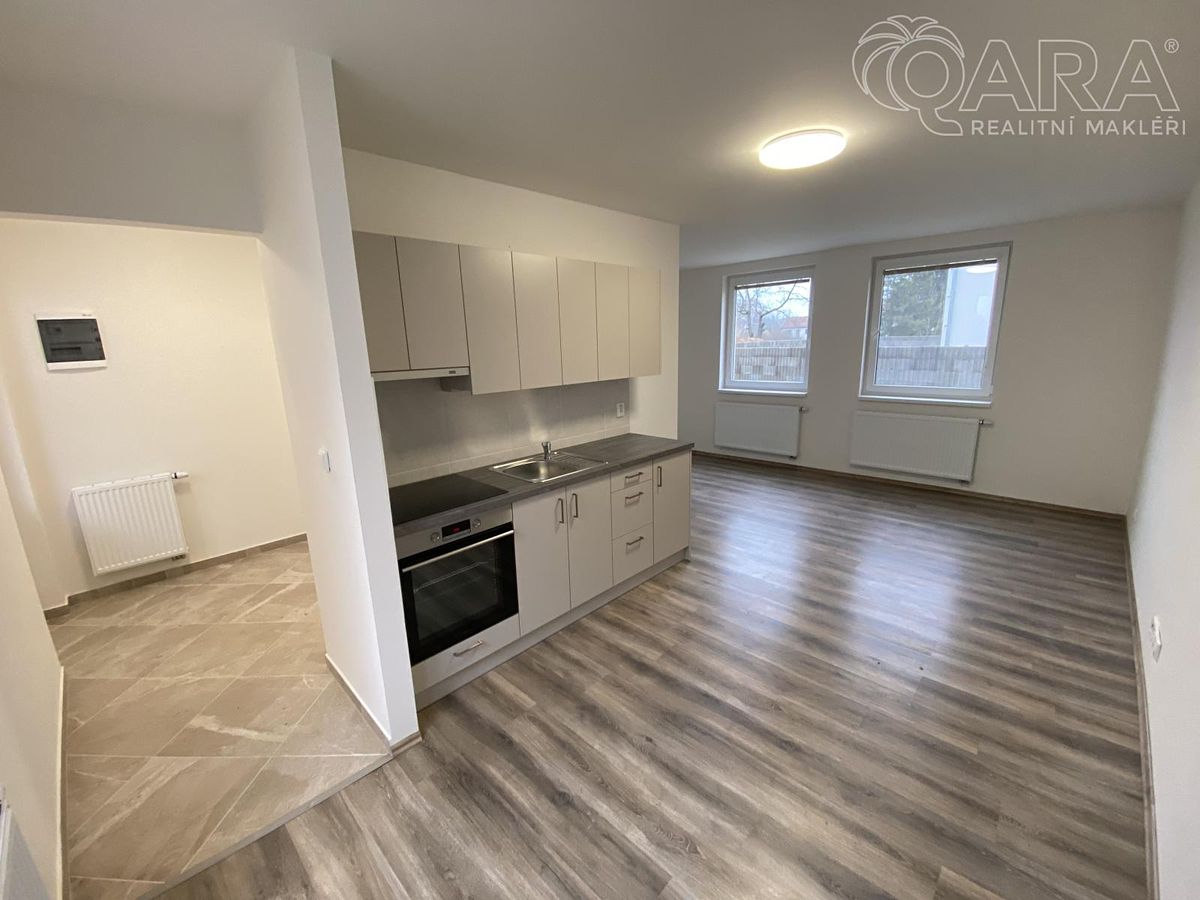Pronájem bytu 1+kk 31 m²