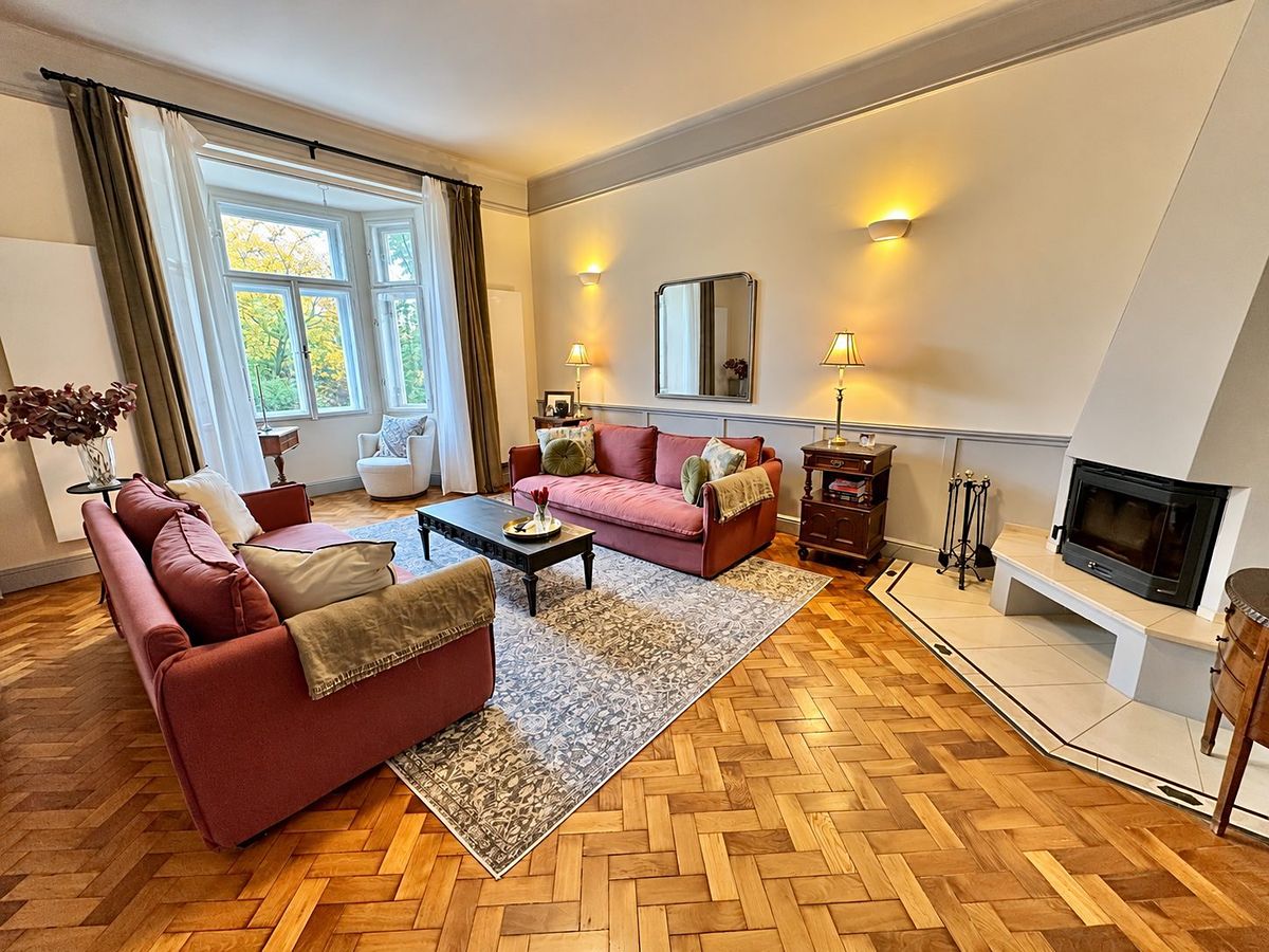 Prodej bytu 4+kk 107 m²