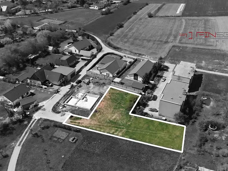 Prodej stavebního pozemku 1313 m², Jedomělice – náhled fotky 2