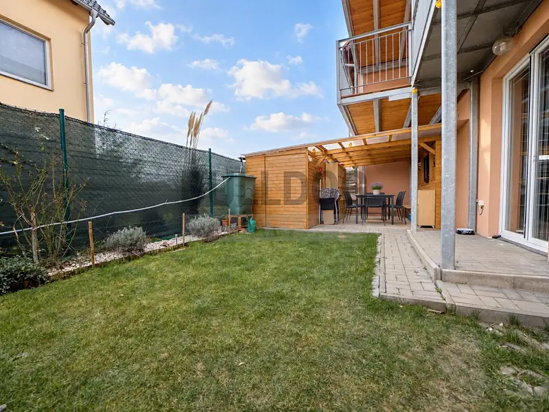 Prodej bytu 3+1 69 m², Nupaky – náhled fotky 2