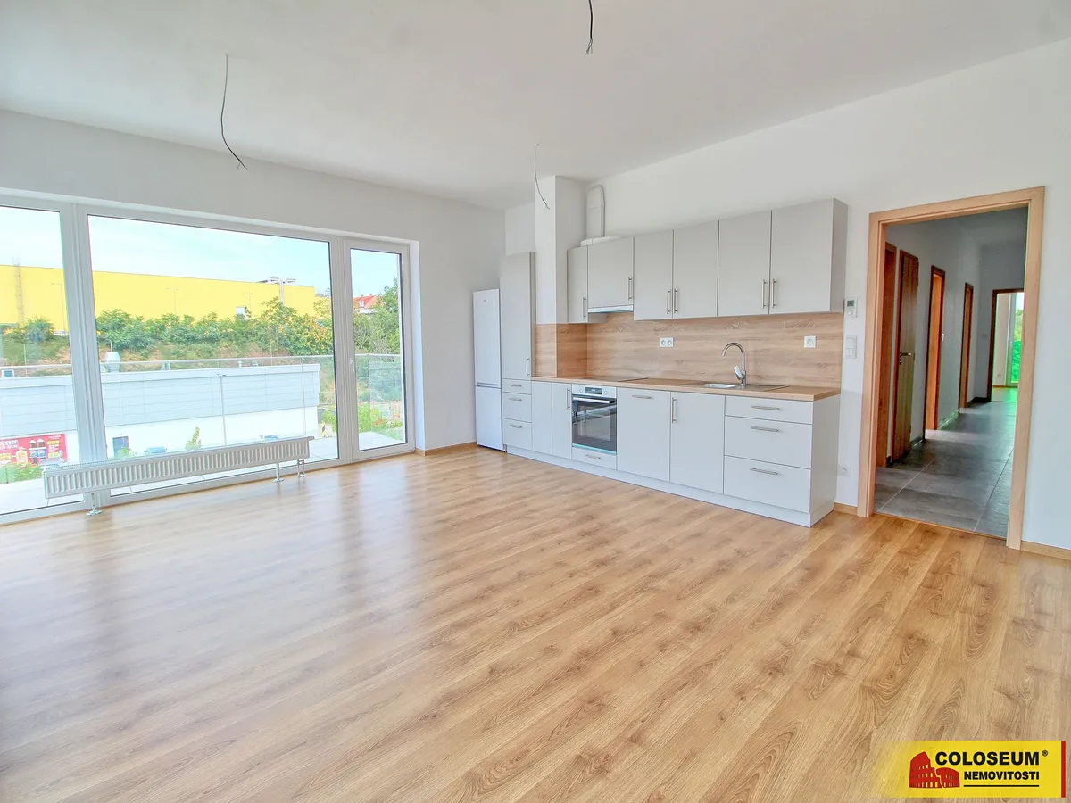 Pronájem bytu 4+kk 106 m²