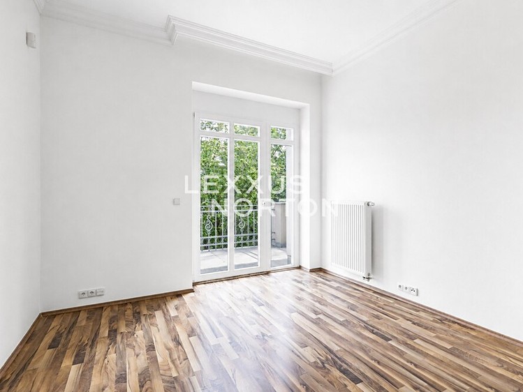 Pronájem komerčního prostoru, 413 m² (6 z 17)