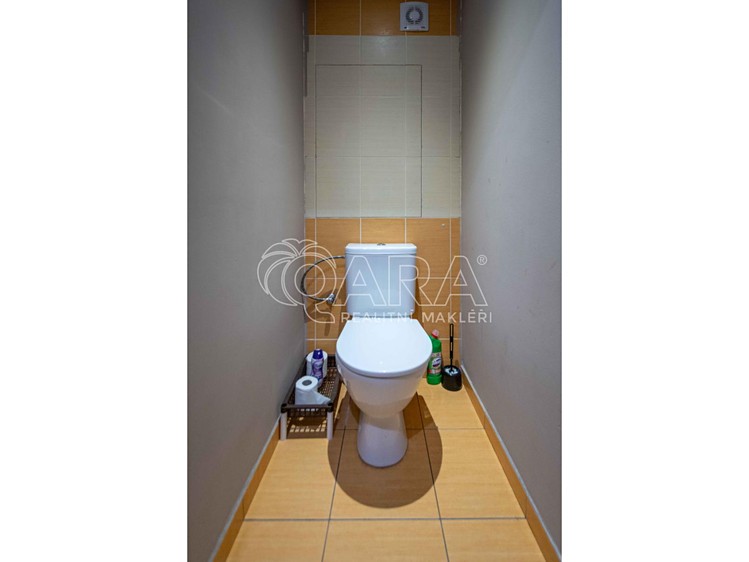Pronájem bytu 2+kk, 40 m² (7 z 15)
