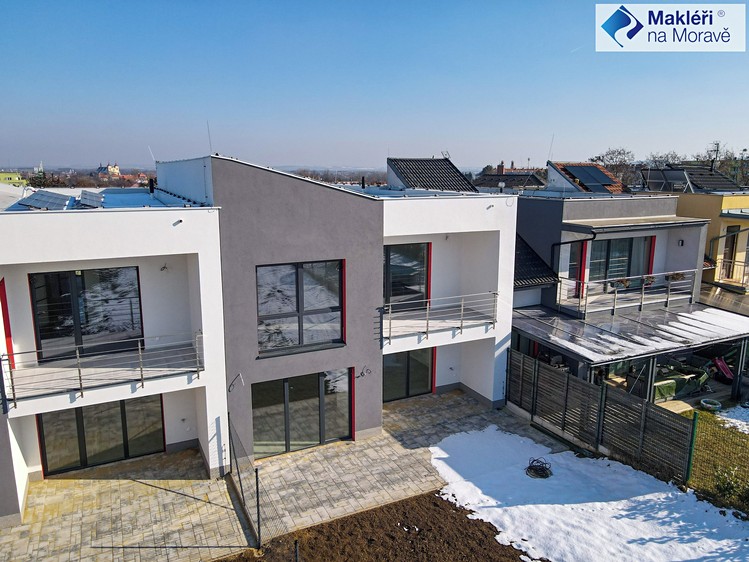 Prodej domu, 180 m² (6 z 31)