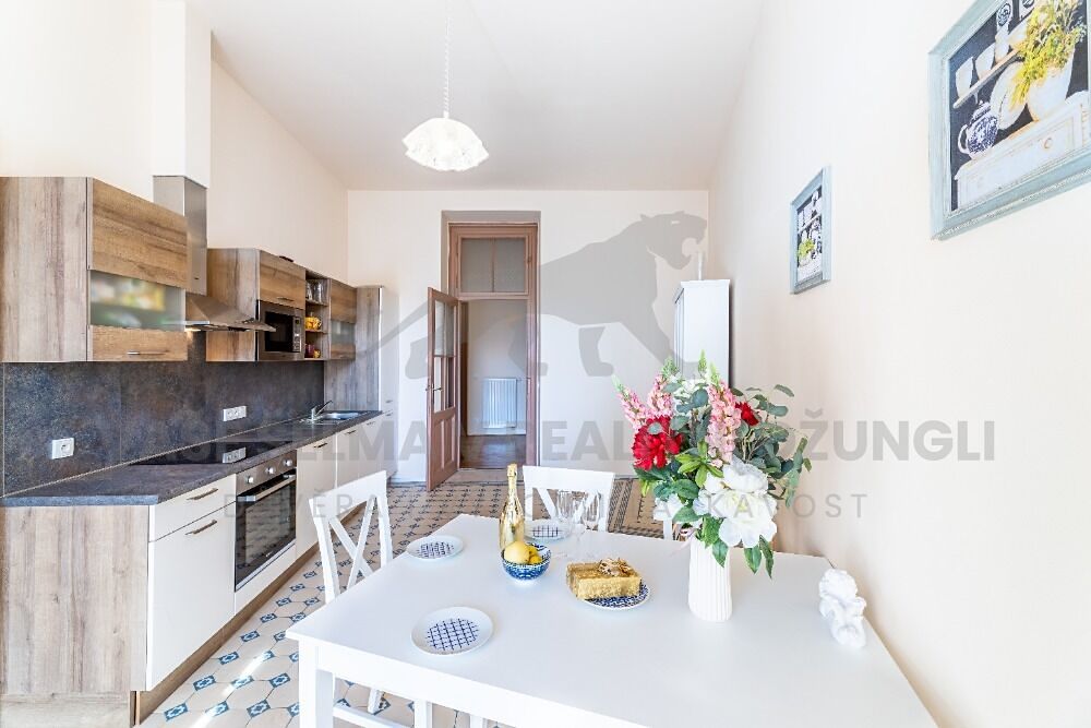 Pronájem bytu 3+1 108 m² – fotografie 3
