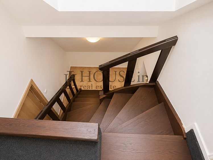 Квартира 1+kk в оренду, 38 м² (11 з 19)
