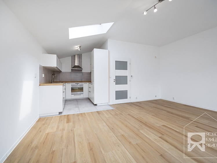 Квартира 2+kk на продаж, 50 м² (2 з 13)