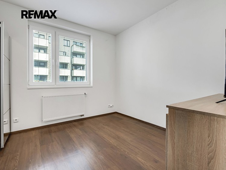 Квартира 4+kk на продаж, 107 м² (12 з 31)