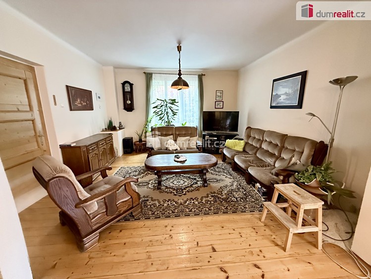 Haus zum Kauf, 428 m² (3 von 26)