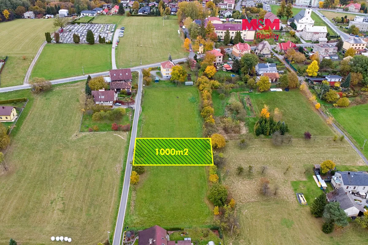 Prodej stavebního pozemku 1000 m²