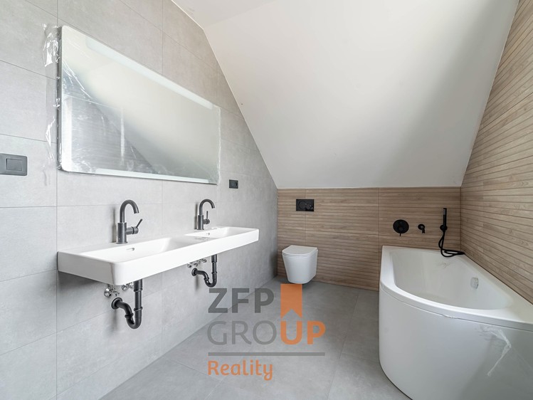 Prodej domu, 228 m² (20 z 51)