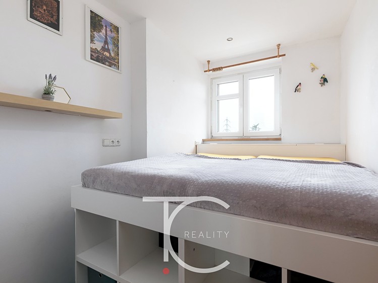 Квартира 4+kk на продаж, 72 м² (15 з 25)