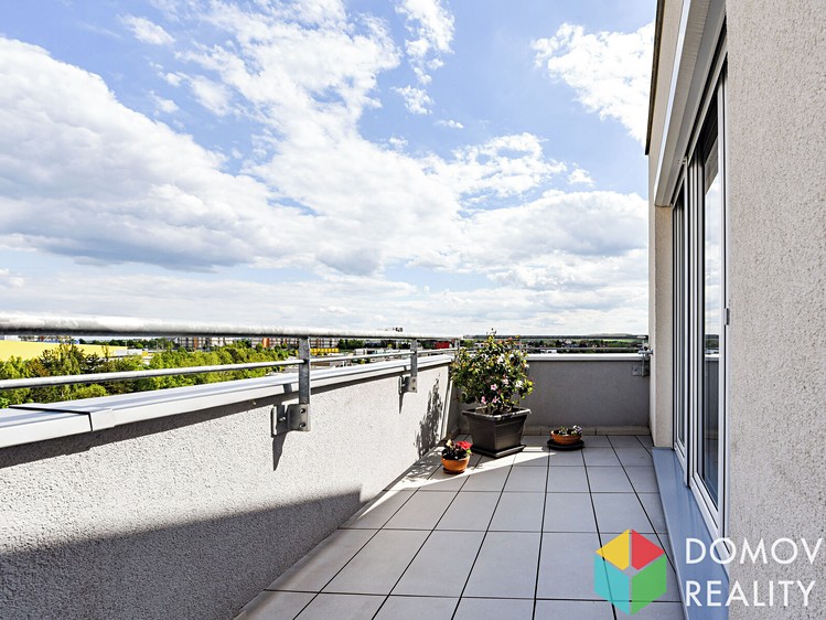 Квартира 4+kk на продаж, 118 м² (27 з 38)