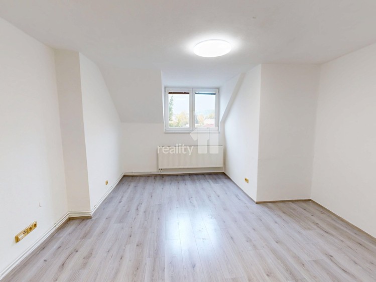 Prodej bytu 3+kk, 59 m² (7 z 19)