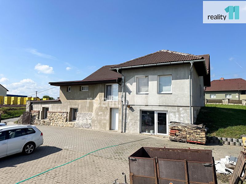 Pronájem rodinného domu 140 m², pozemek 200 m², Horní Lapač – fotka 1 z 3