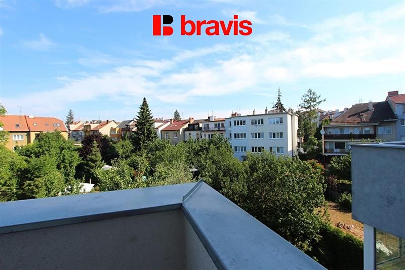 Pronájem bytu 1+1 48 m² – fotografie 2