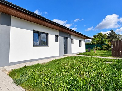 Prodej domu, 107 m² (3 z 18)