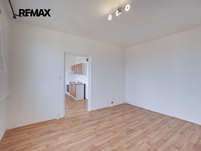 Квартира 1+1 в оренду, 30 м² (3 з 10)