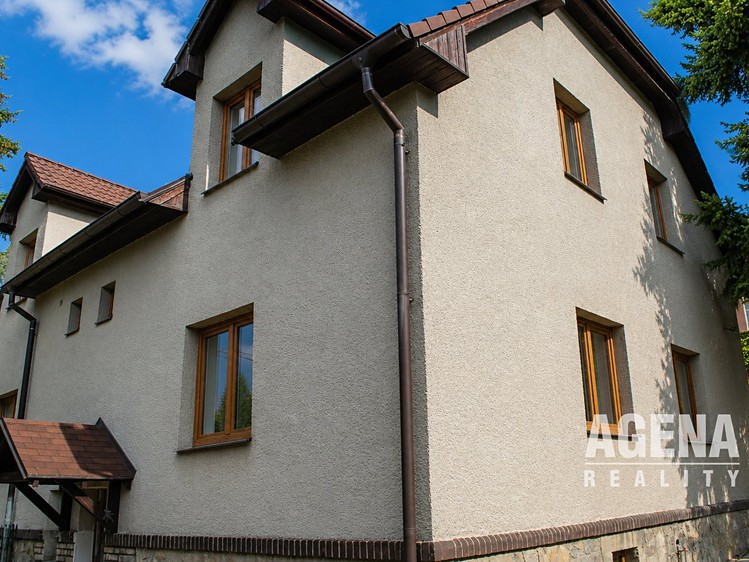Prodej domu, 330 m² (6 z 29)